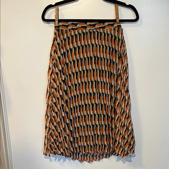 Forever 21 A-Line Skirt - Orange and Black - Picture 3 of 3
